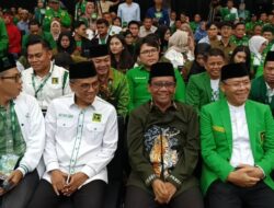 Kisah Cawapres Mahfud MD Awal Mula Terjun ke Politik dan Ditawari Jadi Menteri