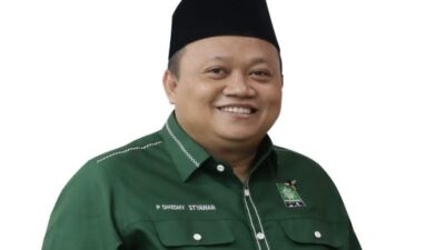 Menjadi Santri yang Sadar Politik