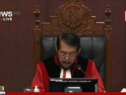 Anwar Usman Diberhentikan dari Jabatan Ketua MK, Tepuk Tangan Menggema di Ruang Sidang