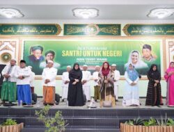 Salat Istikharah, Pengasuh Pesantren Ini Dukung Ganjar-Mahfud di Pemilu 2024