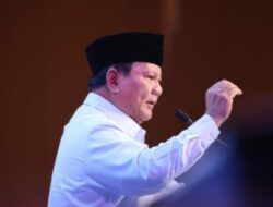 Waspada Terhadap Tokoh Politik yang Suka Memberi Janji Kosong