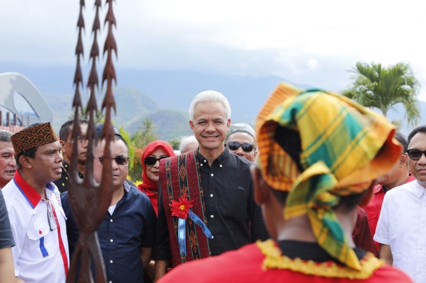 Antusias Sambut Ganjar, Warga Ende: Pemimpin yang Kami Nantikan