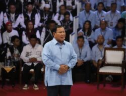 Debat Capres Perdana, Prabowo Sampaikan Pesan Persatuan dan Damai