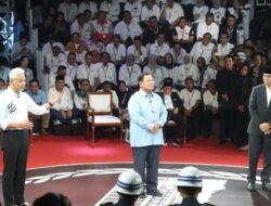 Evaluasi Debat Perdana, KPU Buka Opsi Capres-Cawapres Pakai Podium