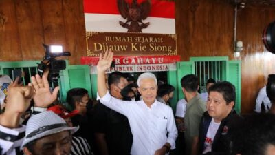 Ganjar Kunjungi Rumah Pengasingan Soekarno-Hatta di Rengasdengklok, Ajak Masyarakat Tak Lupakan Sejarah