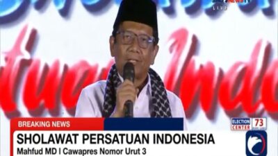 Momen Mahfud MD Ajak Ribuan Jemaah di Sidoarjo Jatim Sholawat Burdah