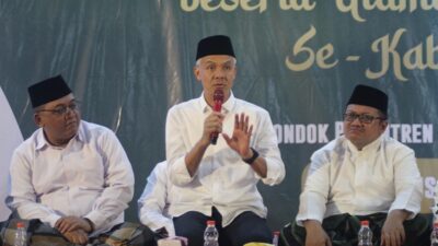 Silaturahmi ke Kiai dan Ulama se-Bekasi, Ganjar Komitmen Tingkatkan Kesejahteraan Guru Ponpes