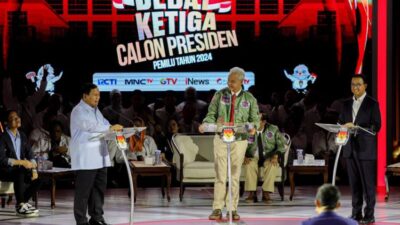 Ganjar Ditempatkan di Podium Tengah, KPU Beri Penjelasan Ini