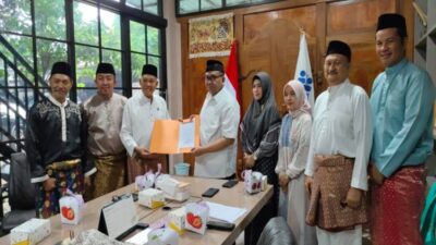 Wamenaker Afriansyah Dapat Gelar Bandar Mudo Pengimbang Rajo dari LAM Jambi