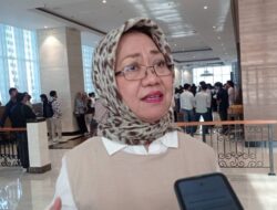 Siti Zuhro Prihatin dengan Kemunduran Demokrasi di Indonesia