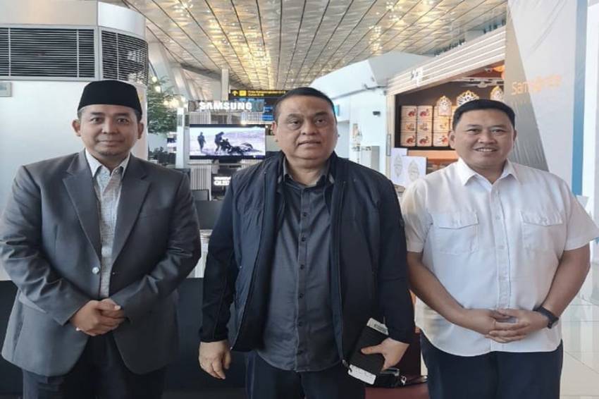 Hadiri Konferensi Internasional di Makkah, Syafruddin Terbang ke Jeddah