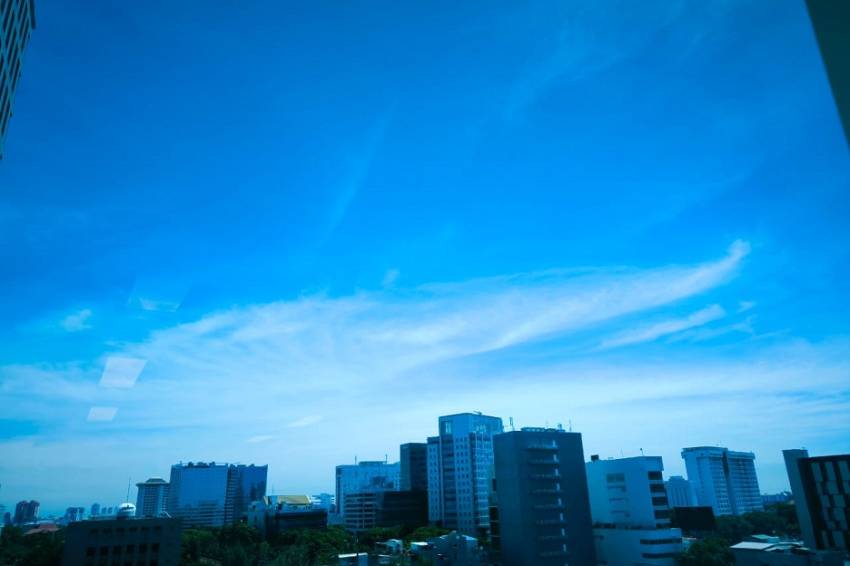 Langit Jakarta Tampak Biru Dua Hari Terakhir, Ini Penjelasan BMKG