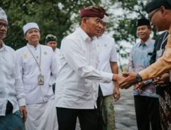 Menko PMK Saksikan 5 Pandita Pimpin Upacara Tawur Kesanga di Candi Prambanan