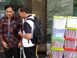 TPN Ganjar-Mahfud Tambah 15 Boks Dokumen Alat Bukti ke MK