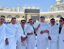 Mensyukuri Hasil Pemilu 2024, Petinggi Golkar Tunaikan Umrah