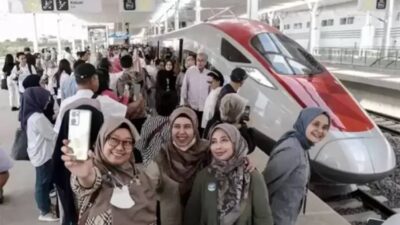 Penumpang Stasiun Whoosh Halim Kini Dapat Akses Tol KM 1+842 Jakarta-Cikampek