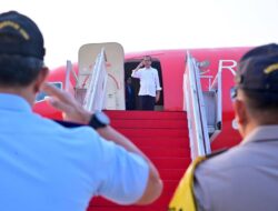 Kunjungi Sumsel, Jokowi Cek RSUD Rupit dan dr. Sobirin hingga Salurkan Bantuan Pangan