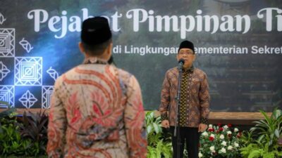 Mensesneg Pratikno Resmi Lantik Deputi Protokol Pers Media Istana