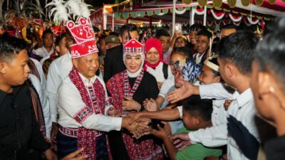 Mendagri Jadi Inspektur Upacara Penurunan Bendera, Masyarakat Alor NTT Bergembira