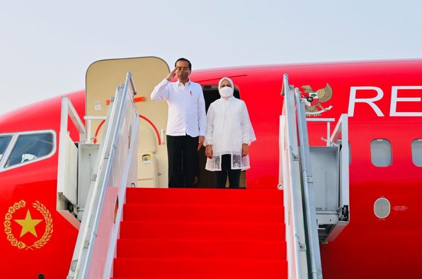 Jokowi Mendarat Perdana di Bandara IKN Siang Ini