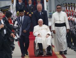 Jokowi Terima Kunjungan Paus Fransiskus di Istana Merdeka Besok Pagi