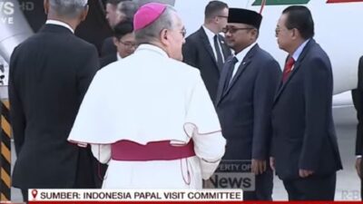 Tiba di Indonesia, Paus Fransiskus Disambut secara Kenegaraan