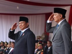 Prabowo Subianto and Defense Minister Sjafrie Ride Maung Amid Enthusiastic Crowd Reception After Handover Ceremony