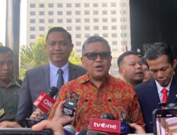 “Hasto Taat Hukum Ditersangka: Pelajaran Berharga dari KPK”