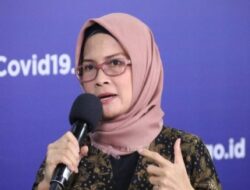 Profil Adita Irawati: Jubir Presiden Viral!