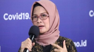 Profil Adita Irawati: Jubir Presiden Viral!