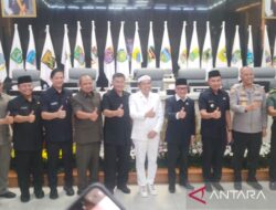 Daftar Gubernur & Wakil Gubernur 21 Provinsi: Wawasan Terbaru