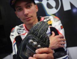 Razgatlioglu Dominates Comeback Test WSBK Portimao