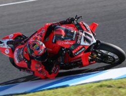 Penemuan Menjanjikan di FP1 WSBK Australia: Bulega dan Dominasi Ducati