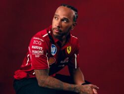 Lewis Hamilton Ungkap Mobil Impian Pensiun: Impian Besar Balapannya