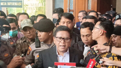 Hasto Ungkap Operasi 5 M dalam Kasusnya: Apa Artinya?