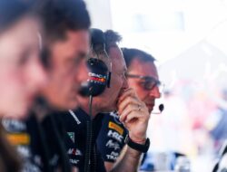 Red Bull Gelar Pertemuan Darurat di F1 GP Bahrain: Strategi Kritis