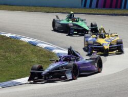 Pascal Wehrlein Raih Kemenangan Gemilang di Miami E-Prix