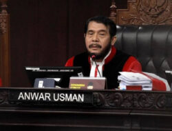 Isu Pemakzulan Gibran: Anwar Usman Buka Kotak Pandora MK