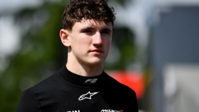 Bos McLaren F1 Dukung Pembalap F2 di Tengah Kontroversi