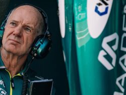 Tips Memulai Di Kantor Baru: Newey dan AMR25