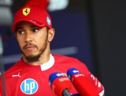 Rookie Hamilton Mencoba Menyaingi Setup Leclerc