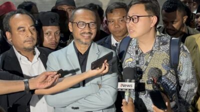 Abraham Samad: Kuasa Hukum Jokowi Tanggapi Tudingan Ijazah Palsu