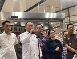 {Keterlambatan karena Covid-19: Pandemi Mengubah Rencana}