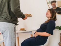 10 Nutrisi Penting Ibu Hamil untuk Janin Sehat