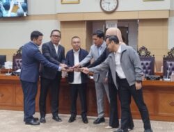 Gantikan Sahroni dan Rusdi Masse Mappasessu Sebagai Wakil Ketua Komisi III DPR: Analisis Terbaik