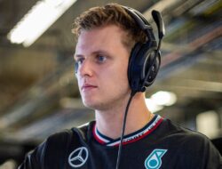 Alpine F1 Pandang Dingin Potensi Mick Schumacher